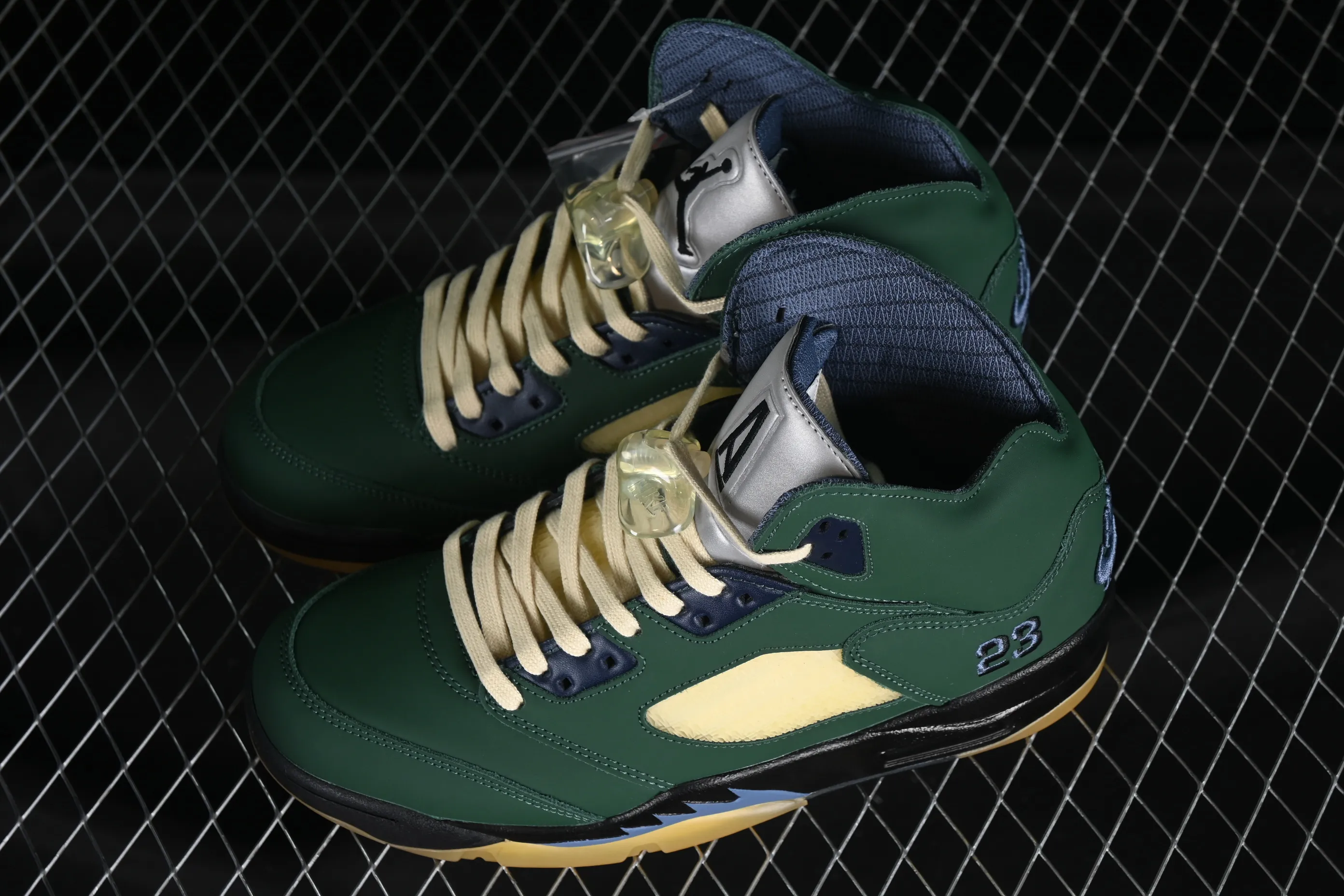 All categories Air Jordan Jordan series basketball shoes Air Jordan 5 Air Jordan 5 SE "Craft Light Orewood Brown" AJ5 Joe 5 Agate Green FZ5758-003
